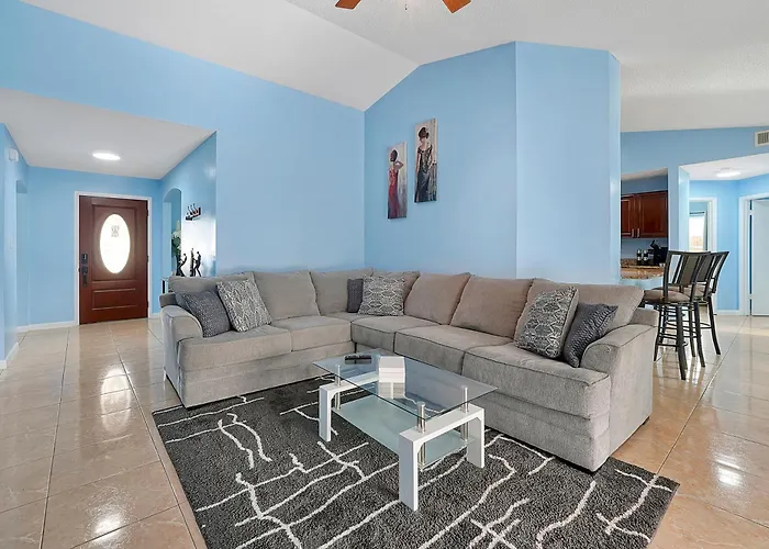Freshly Updated Family Villa Pool 14 Min Disney